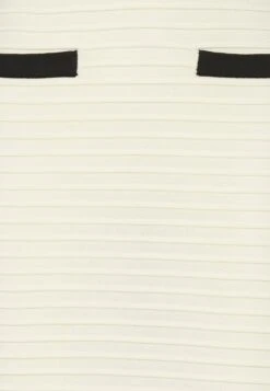 Alba Embossed Skirt - Pencil Skirt - Sandy Shore/Black -Pieces Shop 95fb7e94c1a042a4ab3cb9bdeb2e8bb9