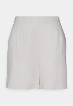 Vero Moda Tall Vmjesmilo- Shorts - Offwhite -Pieces Shop 9887ff898ba144a8b87b26b71b4f2337