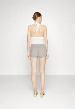 BDG Urban Outfitters Summer - Shorts -Pieces Shop 9a87827fb9ae4fb8a794f06419852291