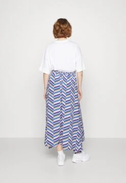 ONLY MATERNITY Olmstella Life Midi Skirt - Maxi Skirt - Bluing Sea Zig Zag -Pieces Shop 9c41b49838ac45b0aa2f6a5767cd32ed