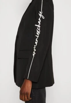 Armani Exchange Giacca - Short Coat - Black -Pieces Shop 9d6d1ba239124967bb4b83693cbcca28