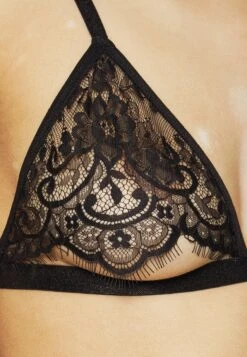 Ann Summers Tempting - Triangle Bra 16 Ann Summers Tempting - Triangle Bra -Pieces Shop a01de90f59624d21937c364df08560bc