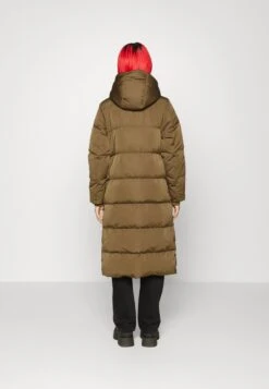 Yaspuffa Long - Down Coat -Pieces Shop a6ca1258867845069b3a65c969157049
