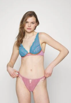 Hunkemöller Brazilian- Briefs - Blue 9 Hunkemöller Brazilian- Briefs - Blue -Pieces Shop abfa98926c4a4a998b303dca3acd97c0