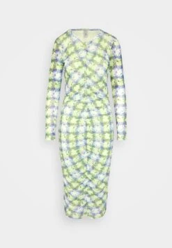 Yasbjork Midi Dress - Cocktail Dress / Party Dress -Pieces Shop af2ed8eb9e9f468999c5901e0034aa4b