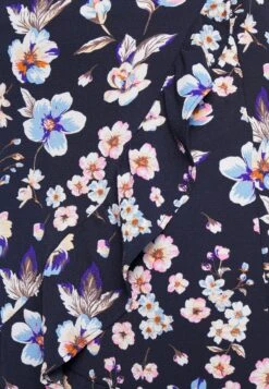 Oncnova Lux Merle Short Skirt- Wrap Skirt - Sky Captain Iris -Pieces Shop af339f03184943eea926078e6802574b