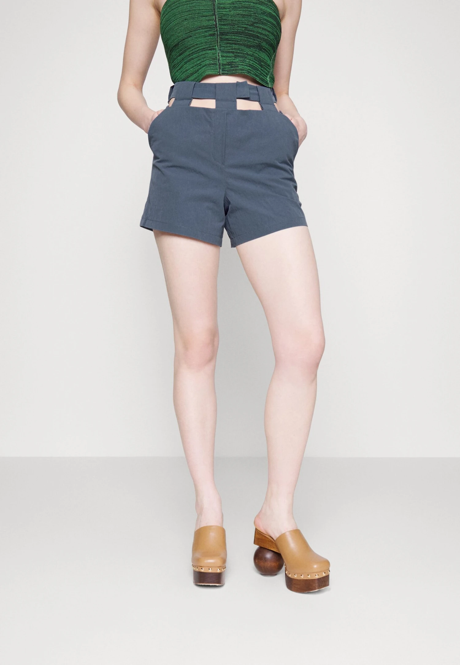 ELLEME Cut Out - Shorts 3 ELLEME Cut Out - Shorts