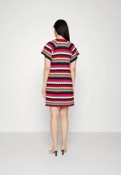 Caprile - Jumper Dress -Pieces Shop b291221a6812476f8a636f2f565eb161