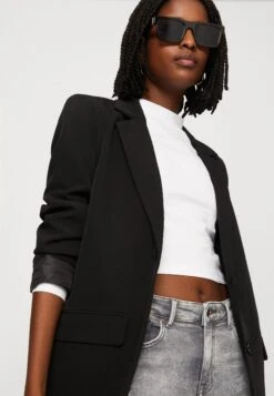 Vila Vikamma Noos - Short Coat - Black -Pieces Shop b2de036c76ee42ae9083fba577967318