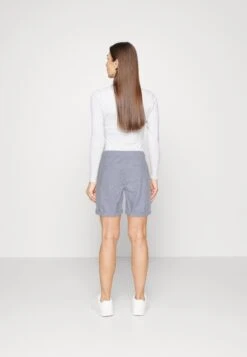 Tom Tailor Bermuda - Shorts - Blue 10 Tom Tailor Bermuda - Shorts - Blue -Pieces Shop b681d82296f744349f13bfe39ce055b6