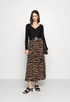Vero Moda Tall Vmshilah Naja Ankle Skirt - Maxi Skirt - Brown Lentil/Perla -Pieces Shop b725028027b44e7c8efd8d3ed2b7c29c