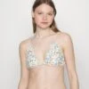 Becksöndergaard Ireni Blanca- Bikini Top - Multi 1 Becksöndergaard Ireni Blanca- Bikini Top - Multi -Pieces Shop ba1d00106fe745879b87d61869f7780b