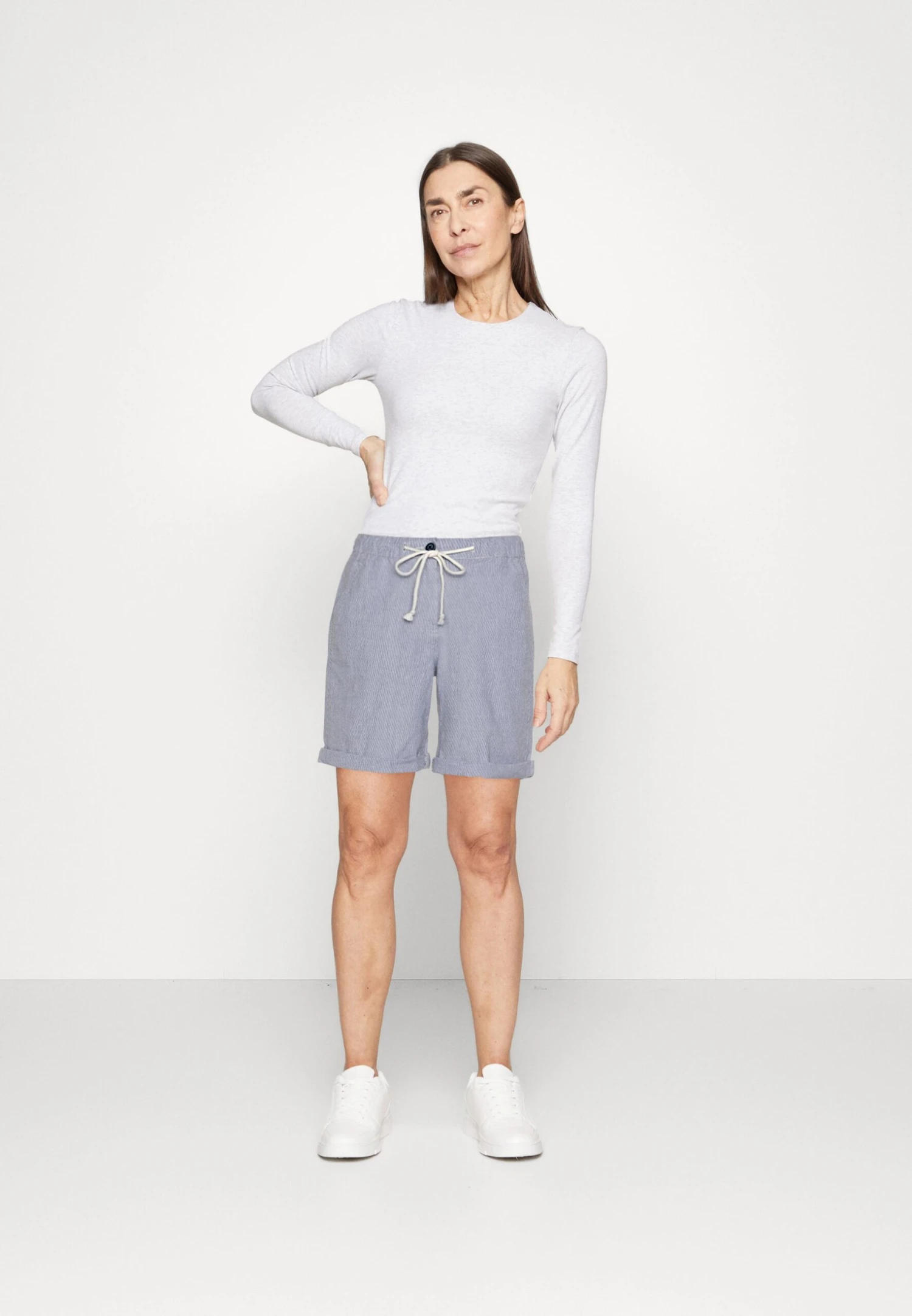 Tom Tailor Bermuda - Shorts - Blue 4 Tom Tailor Bermuda - Shorts - Blue - Image 2