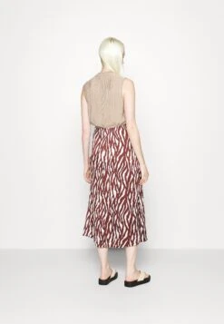 Pencil Skirt - Brown -Pieces Shop bd59fa2ab29f4020874b568c6bd2e936