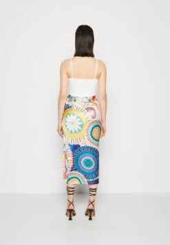 NEVER FULLY DRESSED Crochet Malibu Jaspre - Wrap Skirt - Multicoloured -Pieces Shop bfddba72495844079d037bf6d01c3550