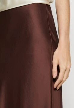 Abercrombie & Fitch Column - Maxi Skirt -Pieces Shop c583eef261994599b5b47625a8c6f72e