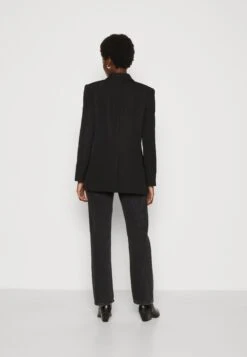 Armani Exchange Giacca - Short Coat - Black -Pieces Shop c647a150621d4c5ea0da22ce4c58ee0d