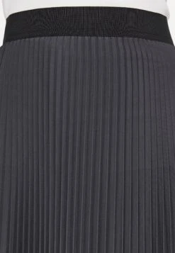 IVY OAK Seville - Pleated Skirt 13 IVY OAK Seville - Pleated Skirt -Pieces Shop c65ecd31424a4458ab97946b04a0d8c7