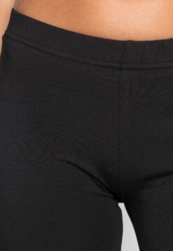 Vero Moda Vmmaxi Biker Shorts 2 Pack - Shorts - Black -Pieces Shop cc9f2681b8824b229f3b445a73f2c0f8