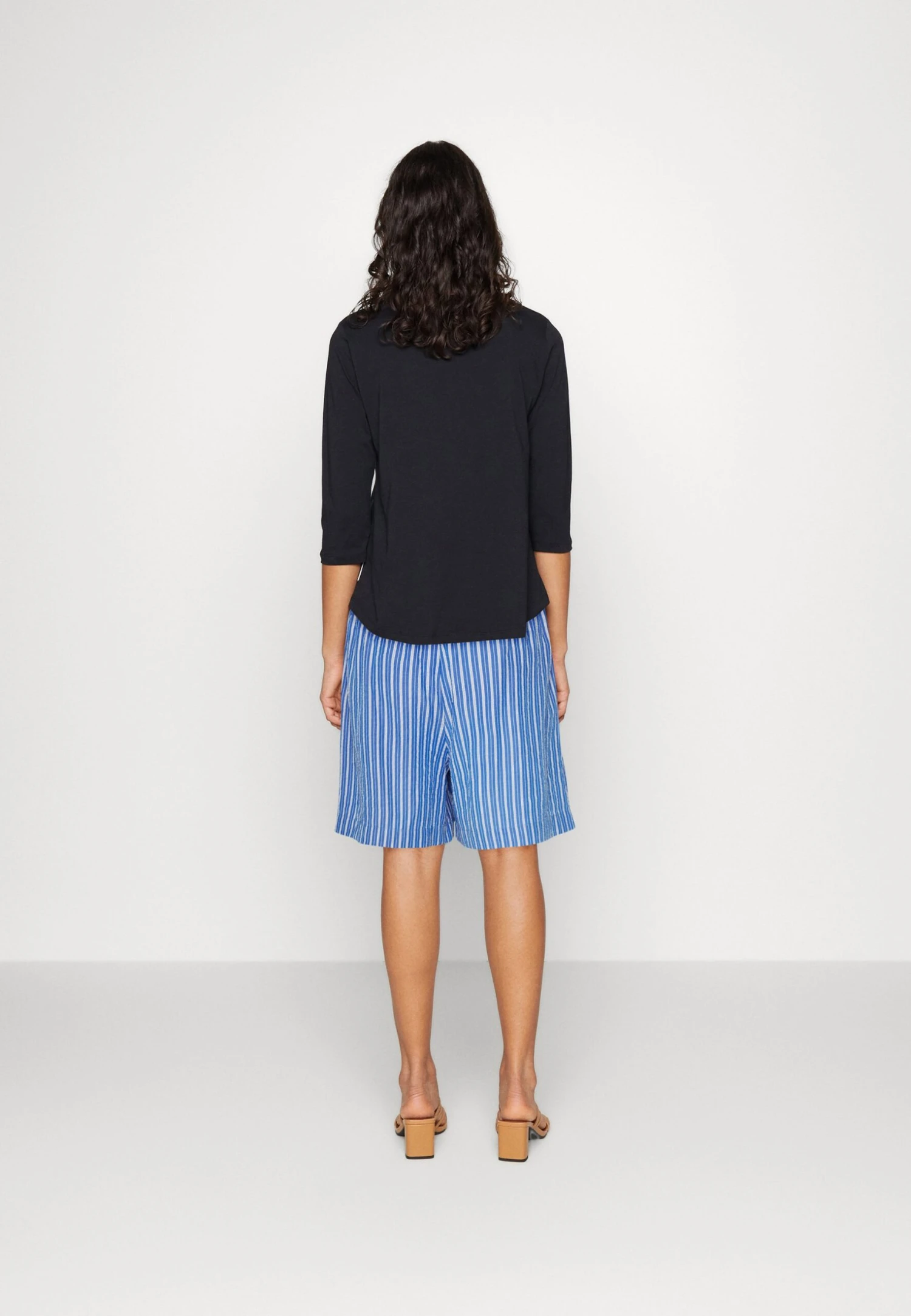 Lollys Laundry Blanca - Shorts 5 Lollys Laundry Blanca - Shorts - Image 3