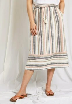 Samara - A-Line Skirt -Pieces Shop d45337b1ddff470abb4567103a35ecc2