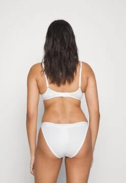 Gilly Hicks 3 Pack - Briefs -Pieces Shop d46bc51af8504b68b4bda9c8b340b103