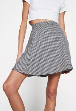 Monki A-Line Skirt - Peppi.Check -Pieces Shop d69fd6d72a8f47049f1813da5aa8aa43