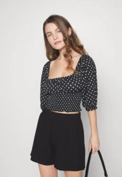 Pieces Petite Pckylie - Shorts -Pieces Shop da41f0e818bc4c7e9756ee92ca21b342