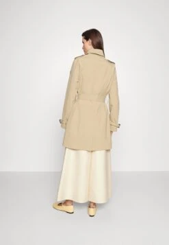 SAVE THE DUCK Audrey - Trenchcoat - Stardust Beige -Pieces Shop dc1a7463e47441d696daafeacd79a741