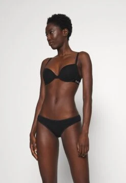 Pieces Shop -Pieces Shop dee852a5a7504d1f86cd198e400dab5e