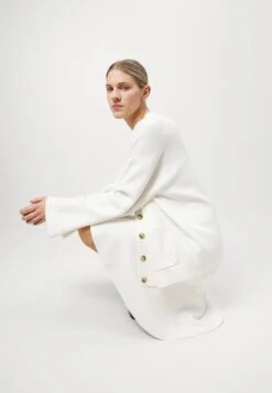 Tiger Of Sweden Edwige - A-Line Skirt - Pure White 11 Tiger Of Sweden Edwige - A-Line Skirt - Pure White -Pieces Shop df5feb16521a48d88773831534948ddd