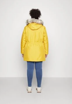 ONLY CARMAKOMA Carirena Coat - Parka -Pieces Shop e17db92f34e54f00952dfc47ad3ef275