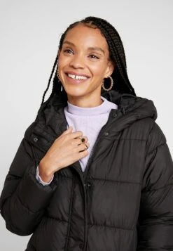 ONLY Onlcammie Long Quilted Coat - Winter Coat - Black -Pieces Shop e1df92f366a84720b95812ac20f1db1e