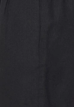 Vero Moda Vmjesmilo - Shorts - Black -Pieces Shop e27cbfb6795b4818949249f4c90760cf