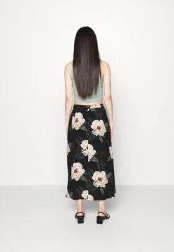 Vero Moda Petite Vmeasy Skirt - A-Line Skirt - Black 10 Vero Moda Petite Vmeasy Skirt - A-Line Skirt - Black -Pieces Shop e8662ad5048f43578d32d9bcff93131d