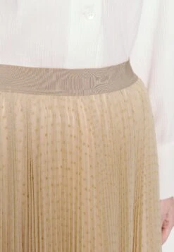 MAX & Co. Legione - A-Line Skirt - Ivory 13 MAX & Co. Legione - A-Line Skirt - Ivory -Pieces Shop efe39b6e557c447aab68811d08ce816c