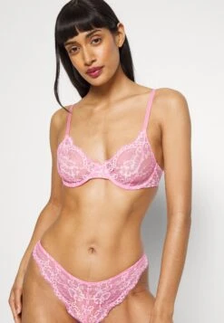 Monki Underwired Bra - Pink Medium -Pieces Shop f140df04da16476592ef93e036105beb
