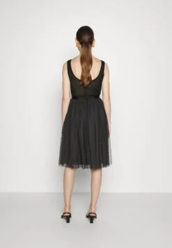 Needle & Thread Exclusive Kisses Tulle Midi Skirt - A-Line Skirt - Graphite -Pieces Shop f19ed5dd833d4b75a047f8d35d2eaafd