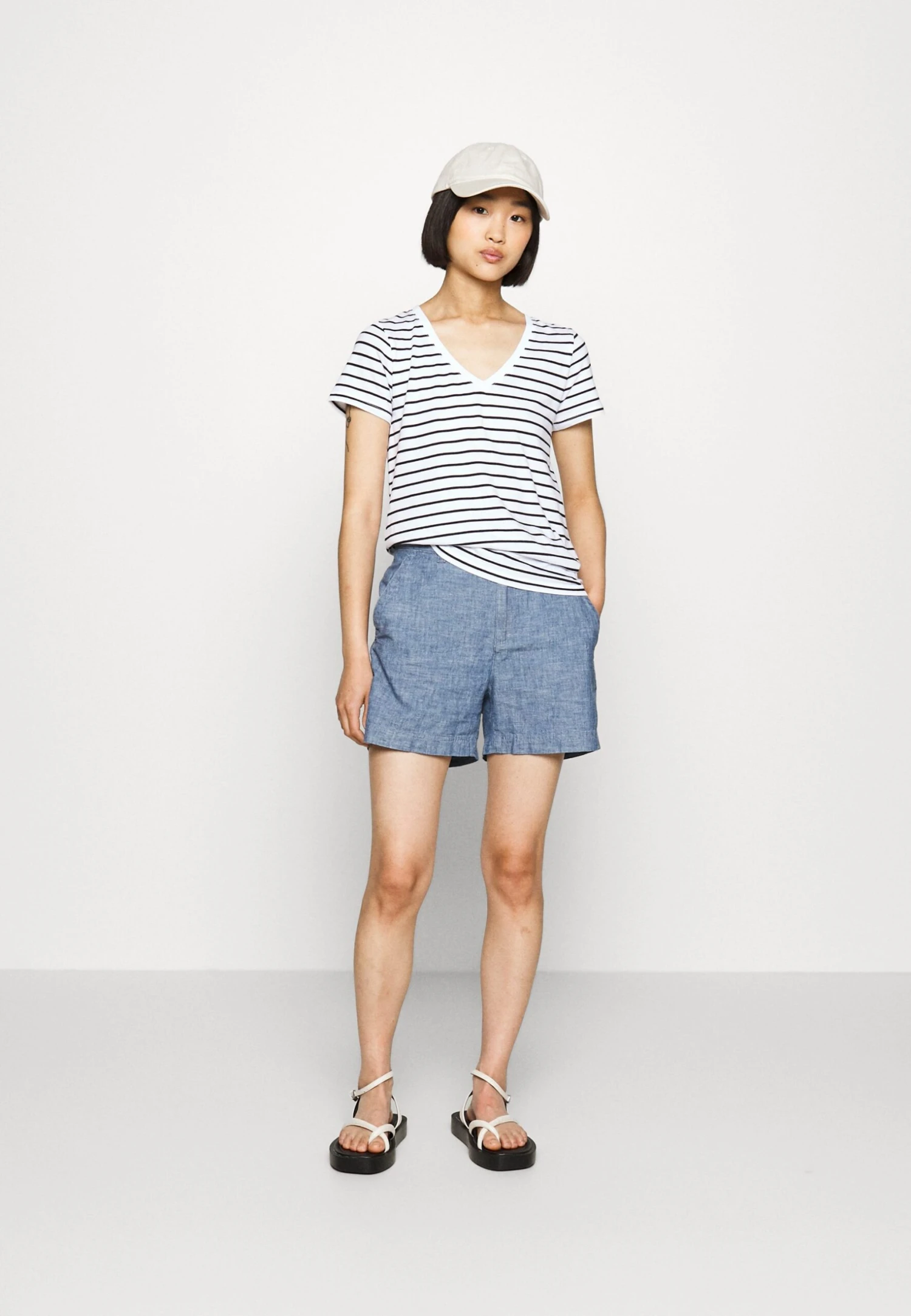 Shorts - Indigo 4 Shorts - Indigo - Image 2