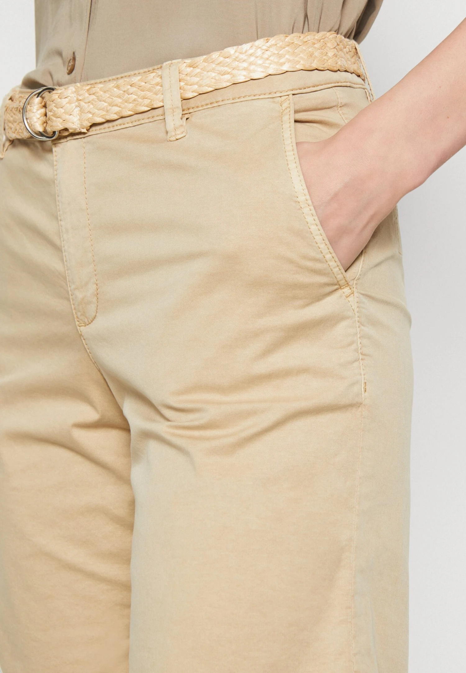 ESPRIT Chino - Shorts - Sand 6 ESPRIT Chino - Shorts - Sand - Image 4