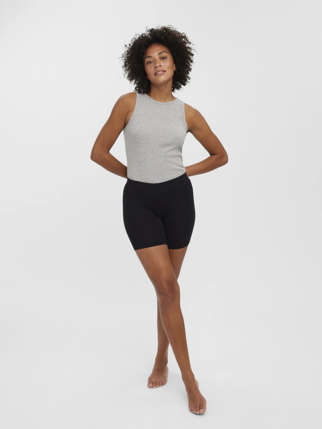 Vero Moda Petite Vmmaxi Biker 2Pack - Shorts - Black 4 Vero Moda Petite Vmmaxi Biker 2Pack - Shorts - Black - Image 2