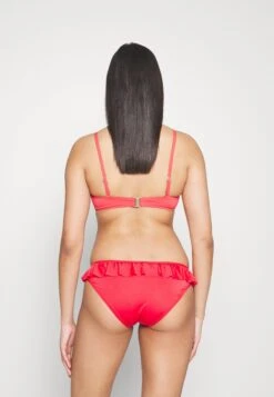 Tamaris Ascha Bandeau With Bowl - Bikini Top - Deep Sea Coral -Pieces Shop f38bcbe87d9b41c6954f2df877d346cc