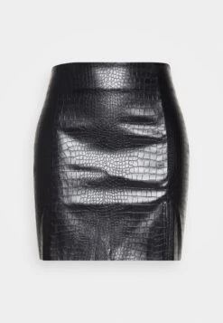 Gina Tricot Mollie Skirt - Mini Skirt -Pieces Shop f584e22d96ed46c196fa5c5209fdd28a