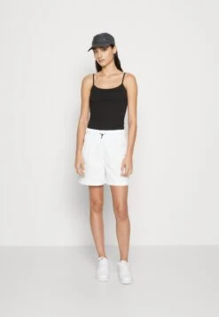 Nike Sportswear Shorts - White/Black -Pieces Shop f5b815b8b6d24992bd4d0673945795c9