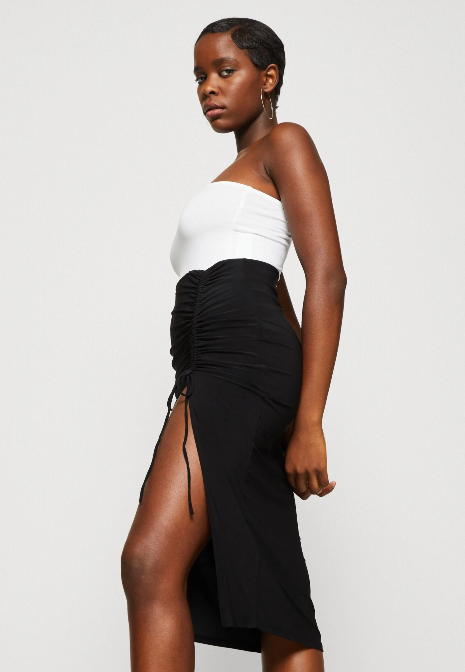 Even&Odd Pencil Skirt - Black 6 Even&Odd Pencil Skirt - Black - Image 4