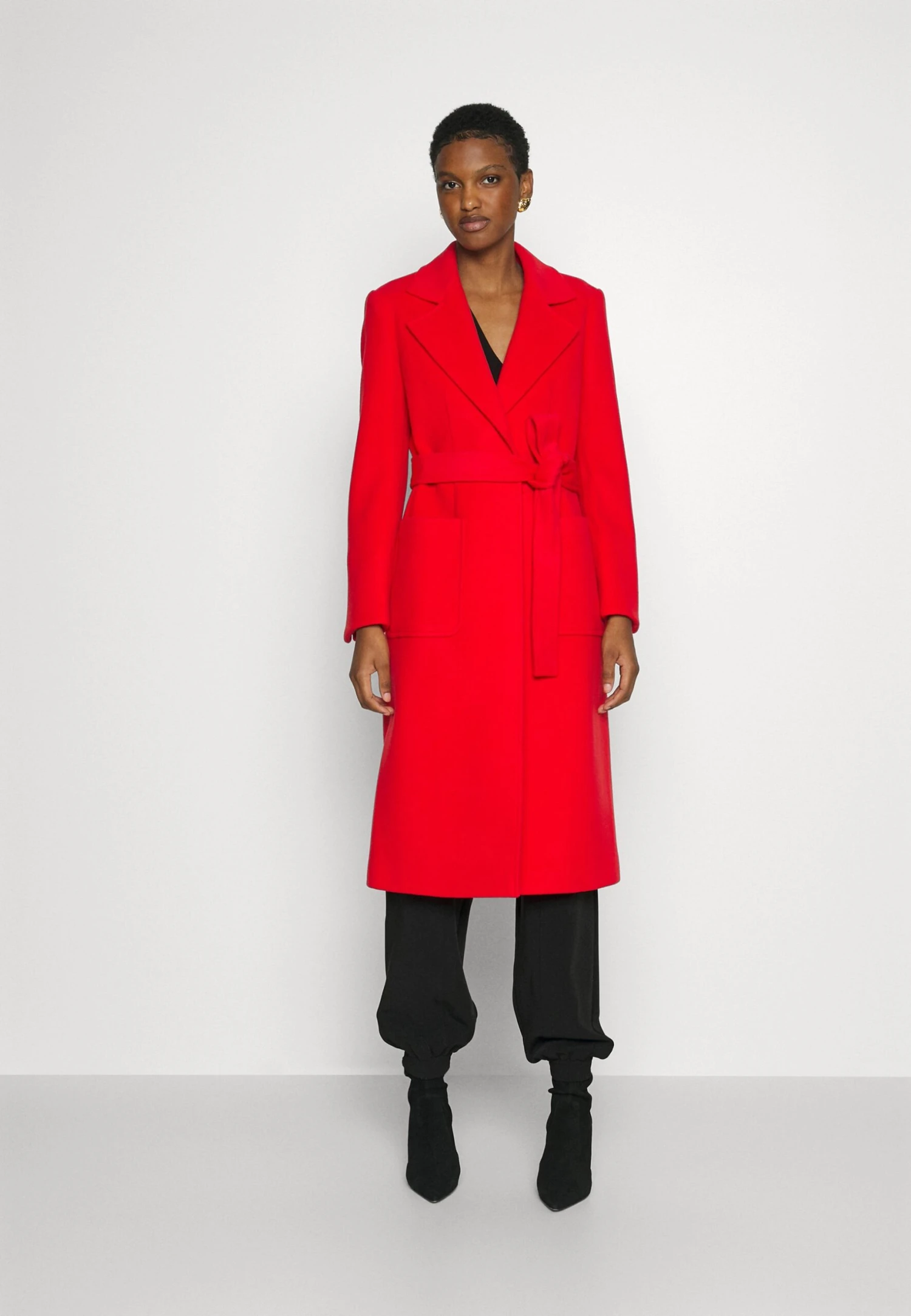 MAX & Co. Runaway - Classic Coat 3 MAX & Co. Runaway - Classic Coat