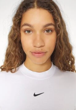 Nike Sportswear Midi Dress - Jersey Dress - White/Black -Pieces Shop fa661f231b3c40559bb9ec7840e0ebdb