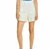 ESPRIT Shorts - Off White 1 ESPRIT Shorts - Off White -Pieces Shop fa994da818f447578344af6b0e18e00f