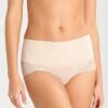 Spanx Undietectable Hipster - Shapewear 2 Spanx Undietectable Hipster - Shapewear -Pieces Shop fcadecb77a314d1d8c020c7ba123dd00