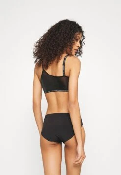 Bikini - Briefs - Black 11 Bikini - Briefs - Black -Pieces Shop fd60558e66924bd993a72f7a5692cff6